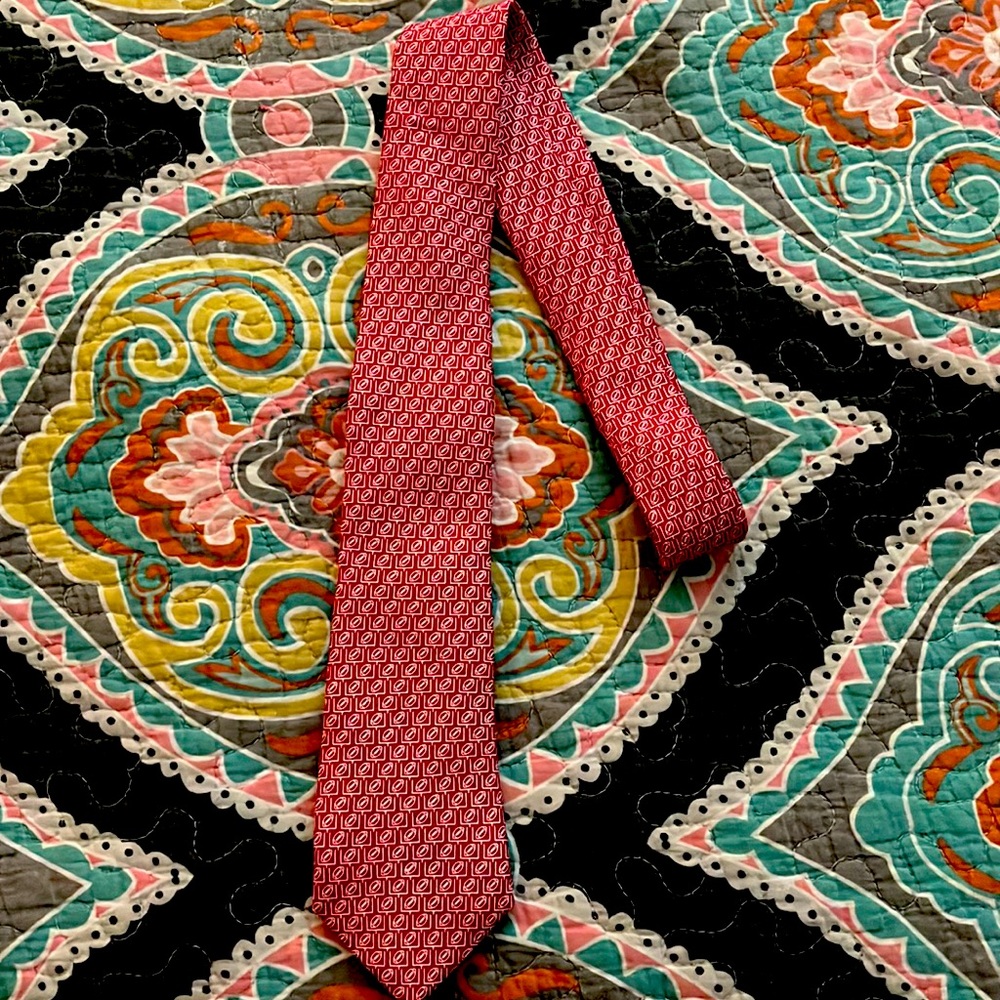 Vineyard vines football tie